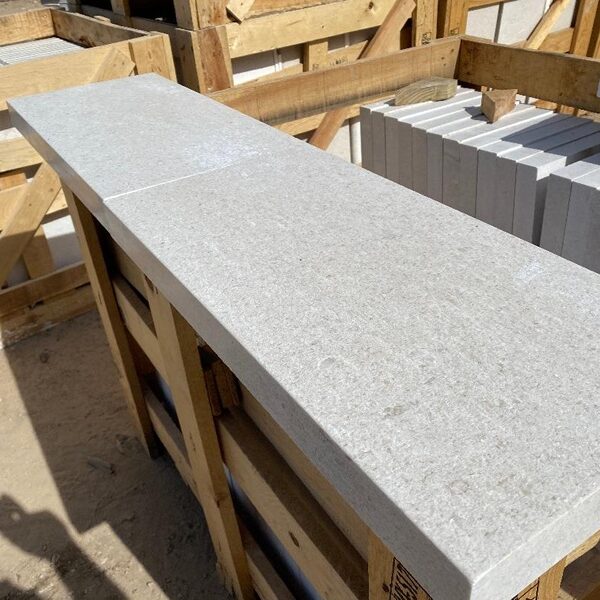 Silver-Gray-Travertine